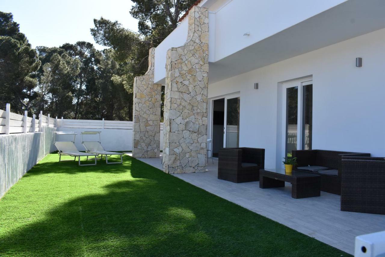 Case Vacanze Bianco Mare Porto Pino Exterior foto